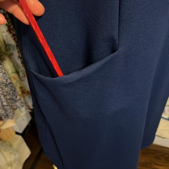 Blue Short Sleeve banana republic dress - Picture 4 of 8